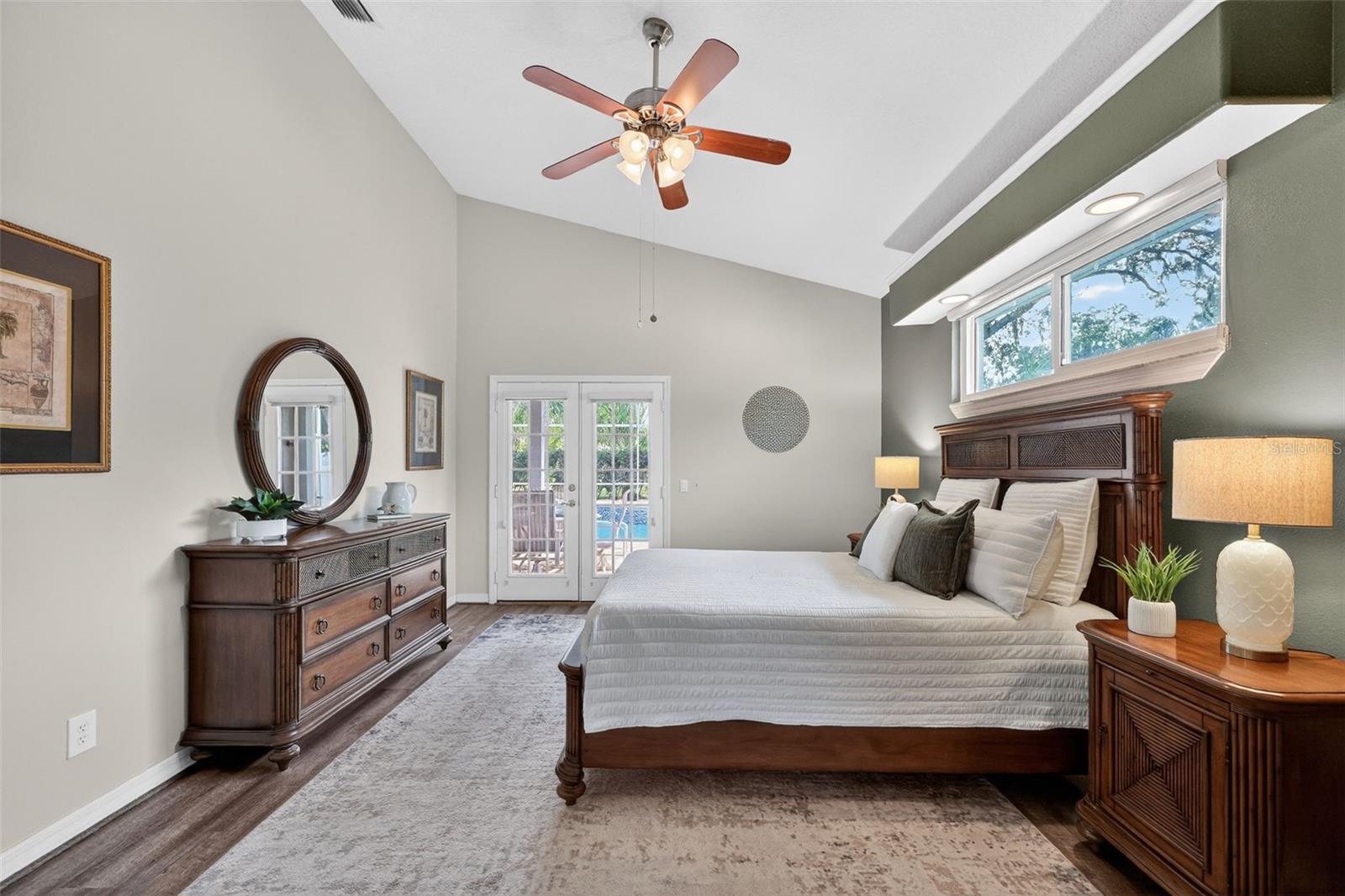 5722 FERN OAK CT
