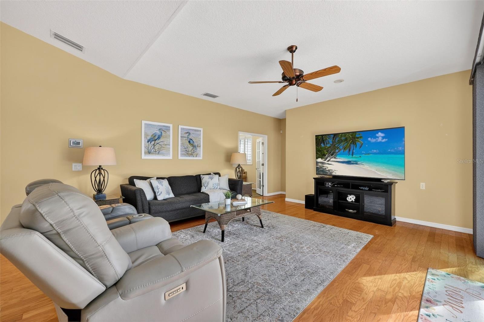 5722 FERN OAK CT