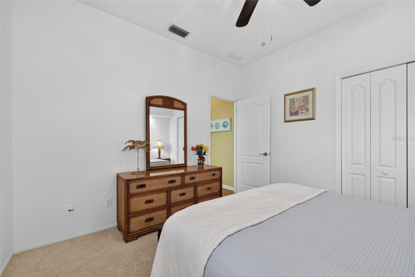 5722 FERN OAK CT