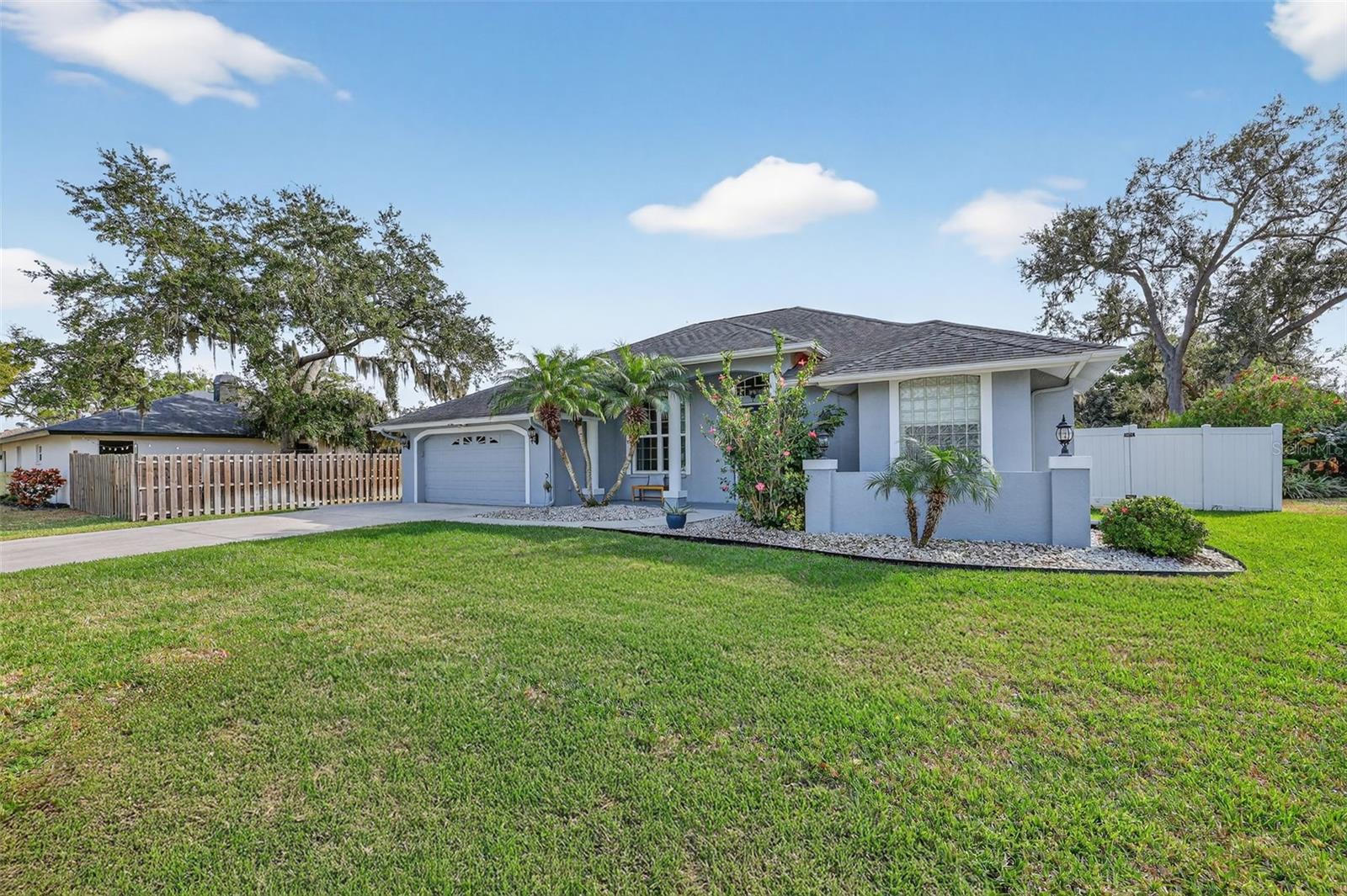 5722 FERN OAK CT
