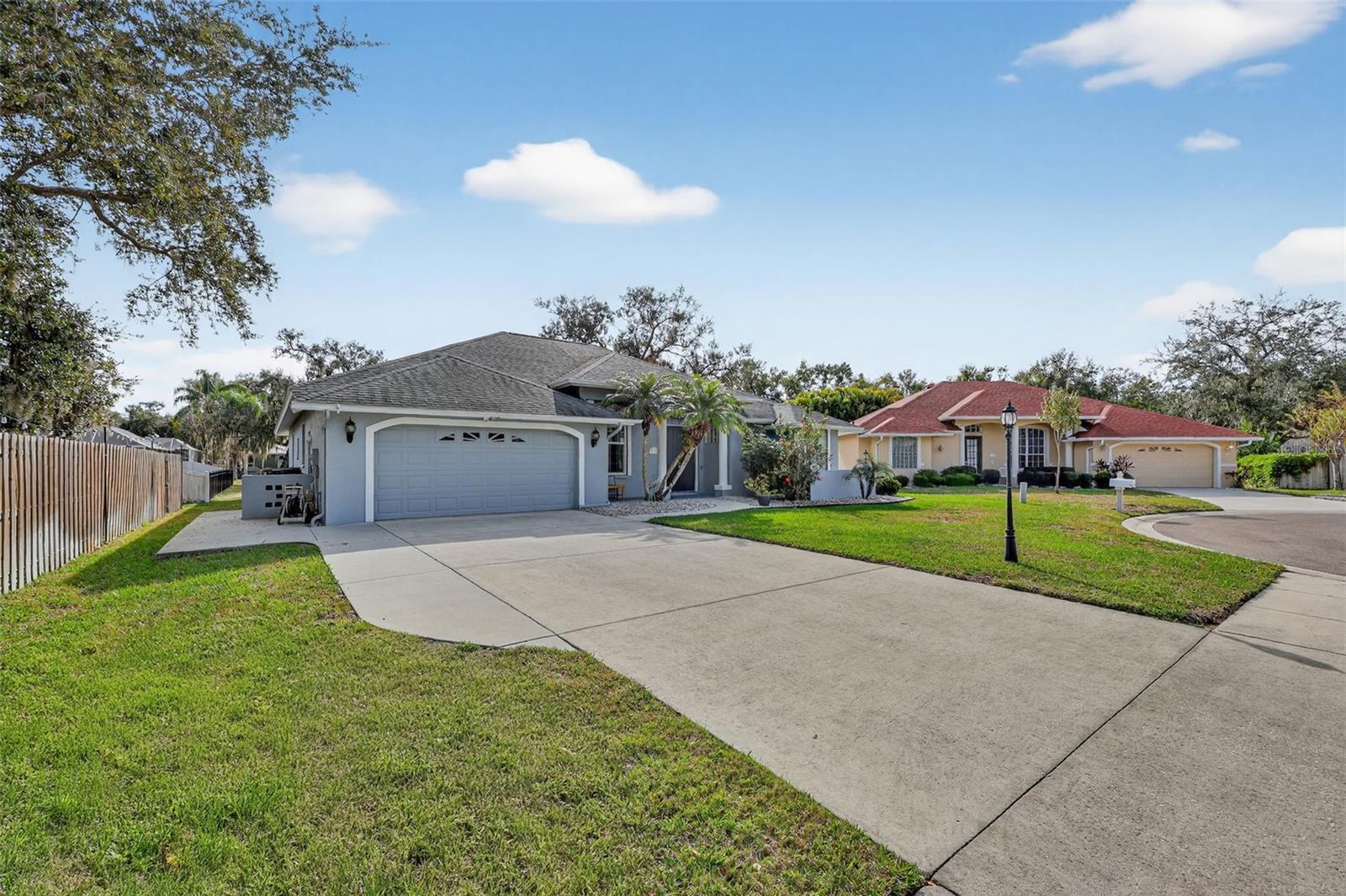 5722 FERN OAK CT