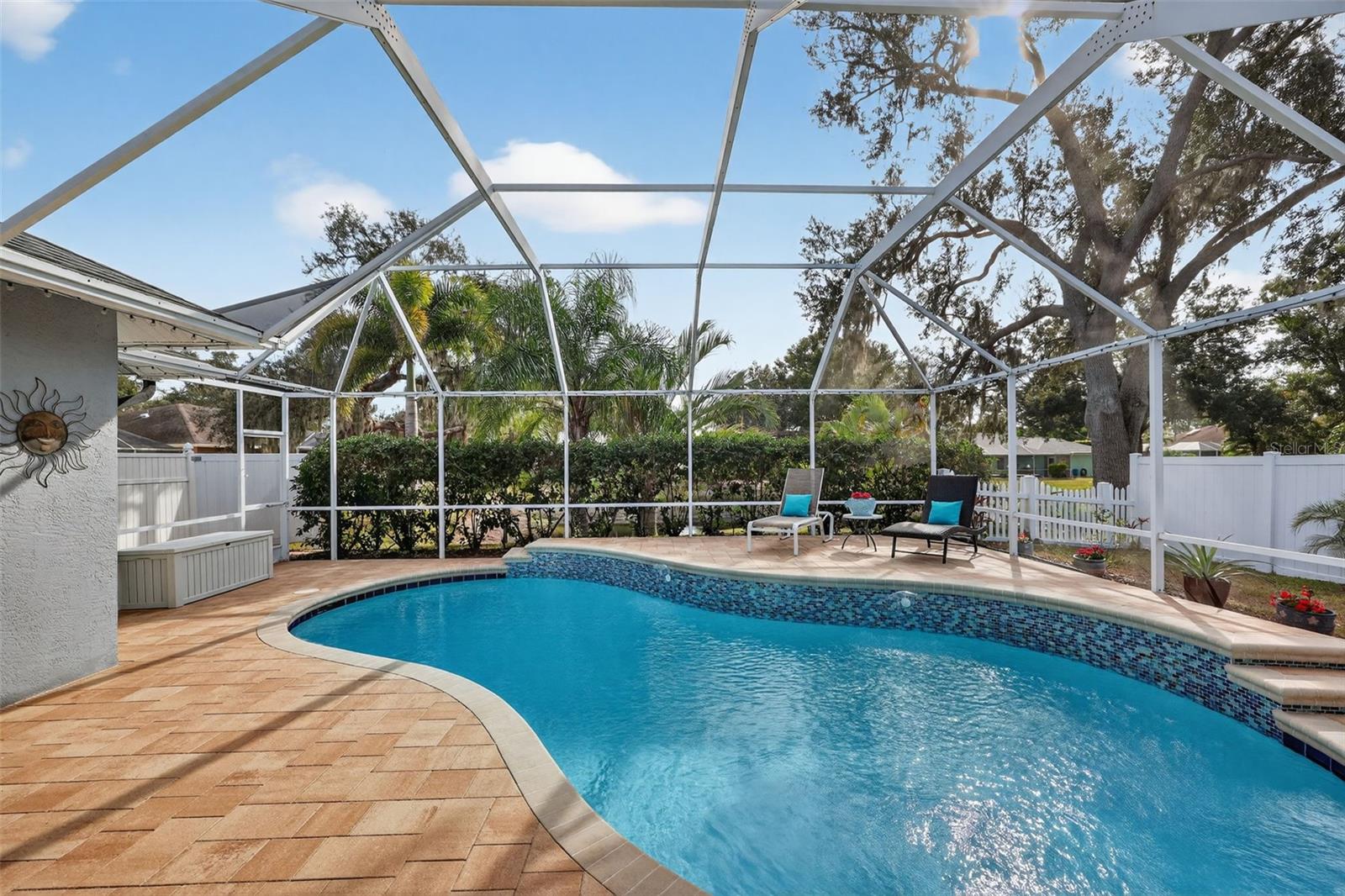 5722 FERN OAK CT