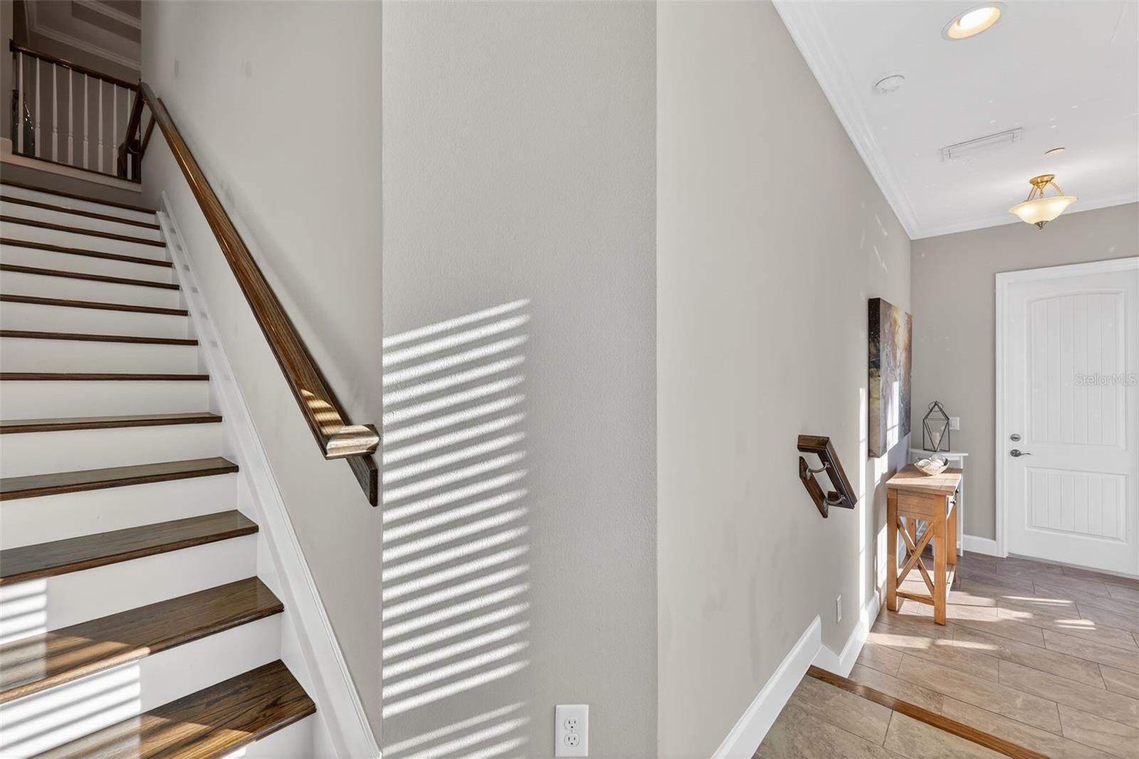 295 COMPASS POINT DR #201