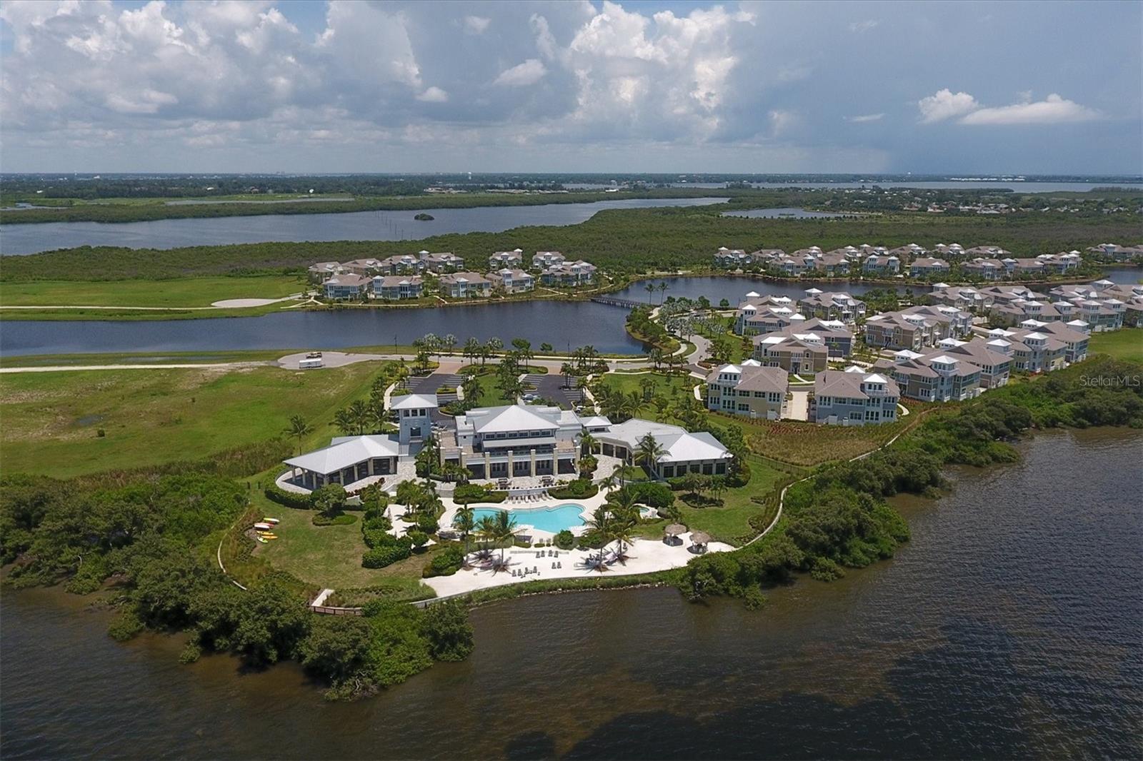 295 COMPASS POINT DR #201