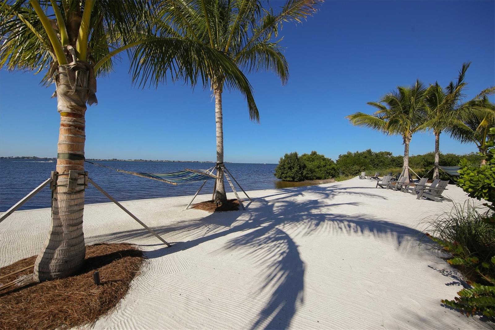 295 COMPASS POINT DR #201