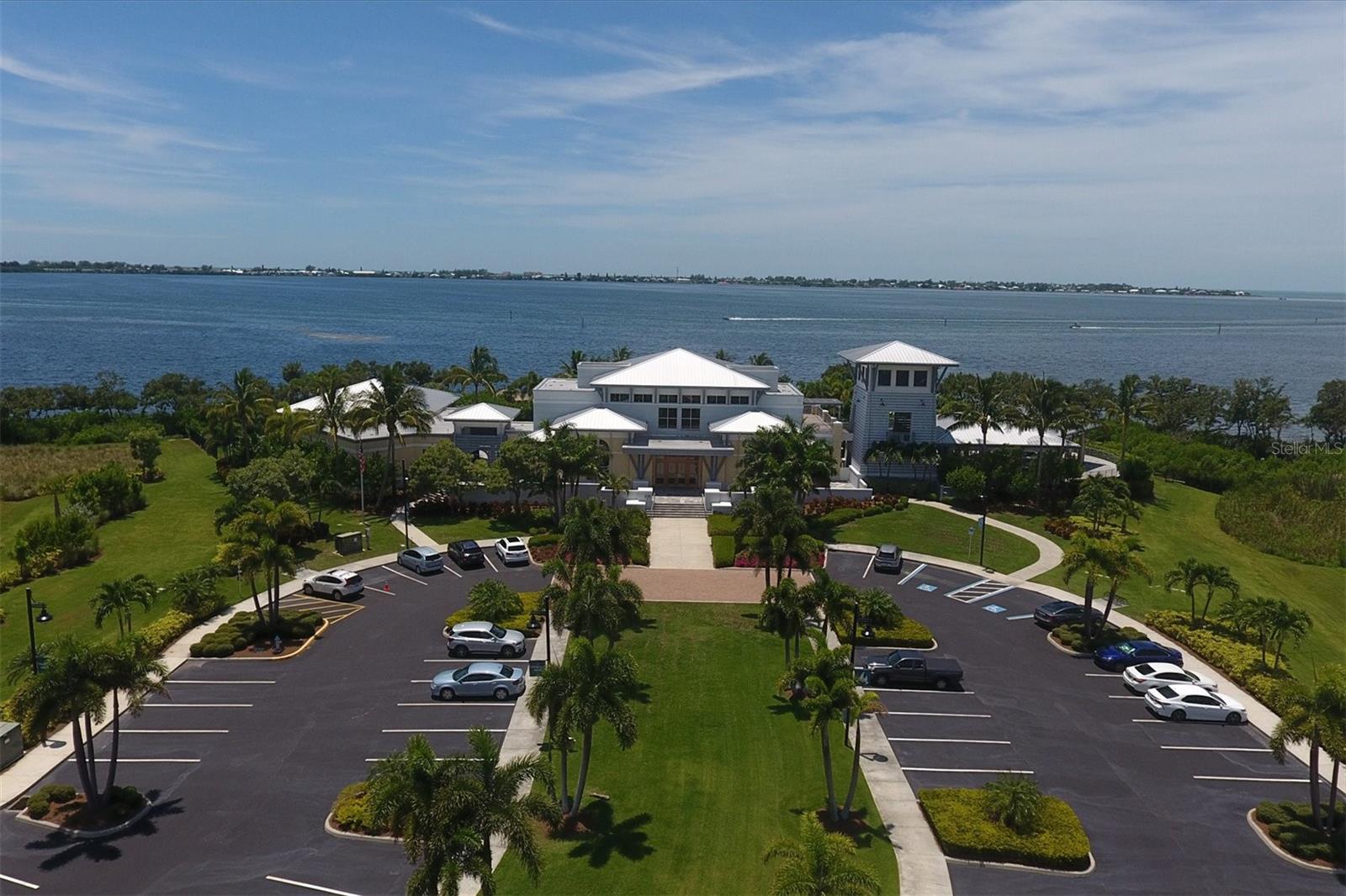 295 COMPASS POINT DR #201