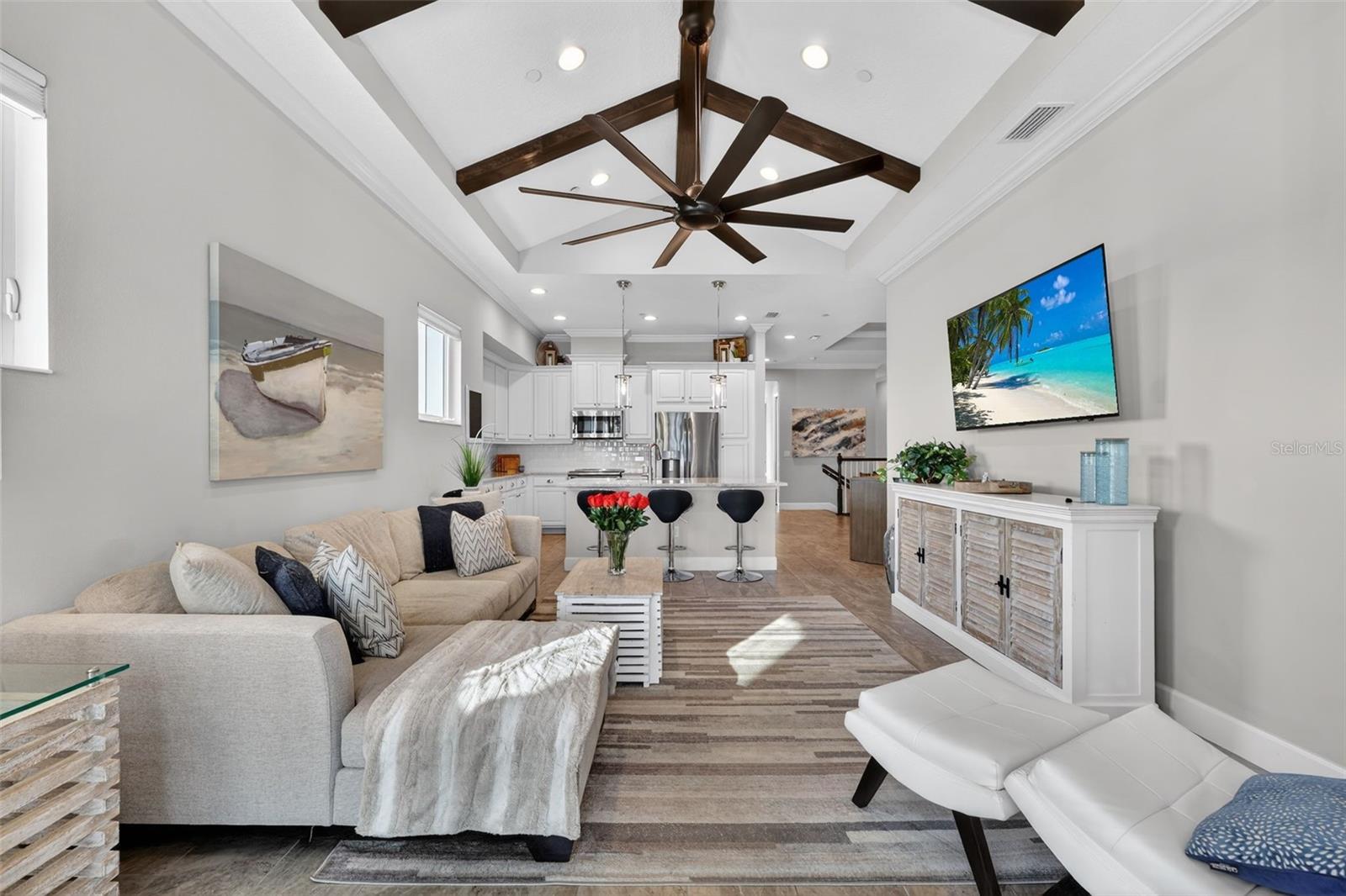 295 COMPASS POINT DR #201