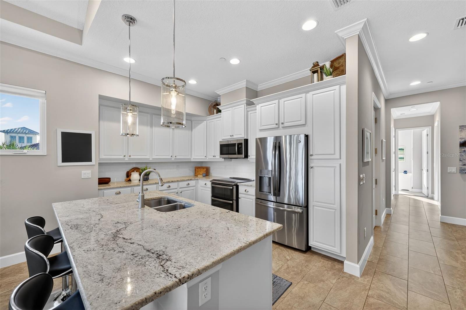 295 COMPASS POINT DR #201