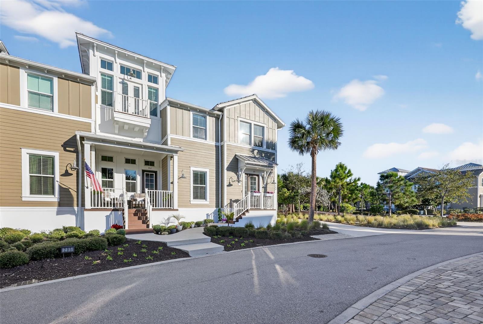 295 COMPASS POINT DR #201