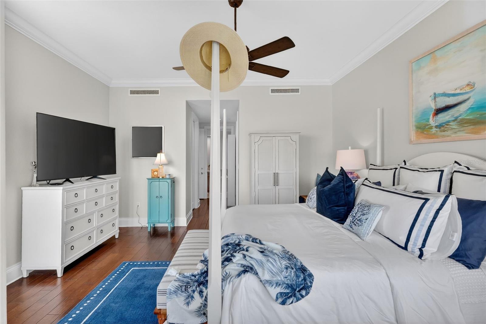 130 RIVIERA DUNES WAY #506