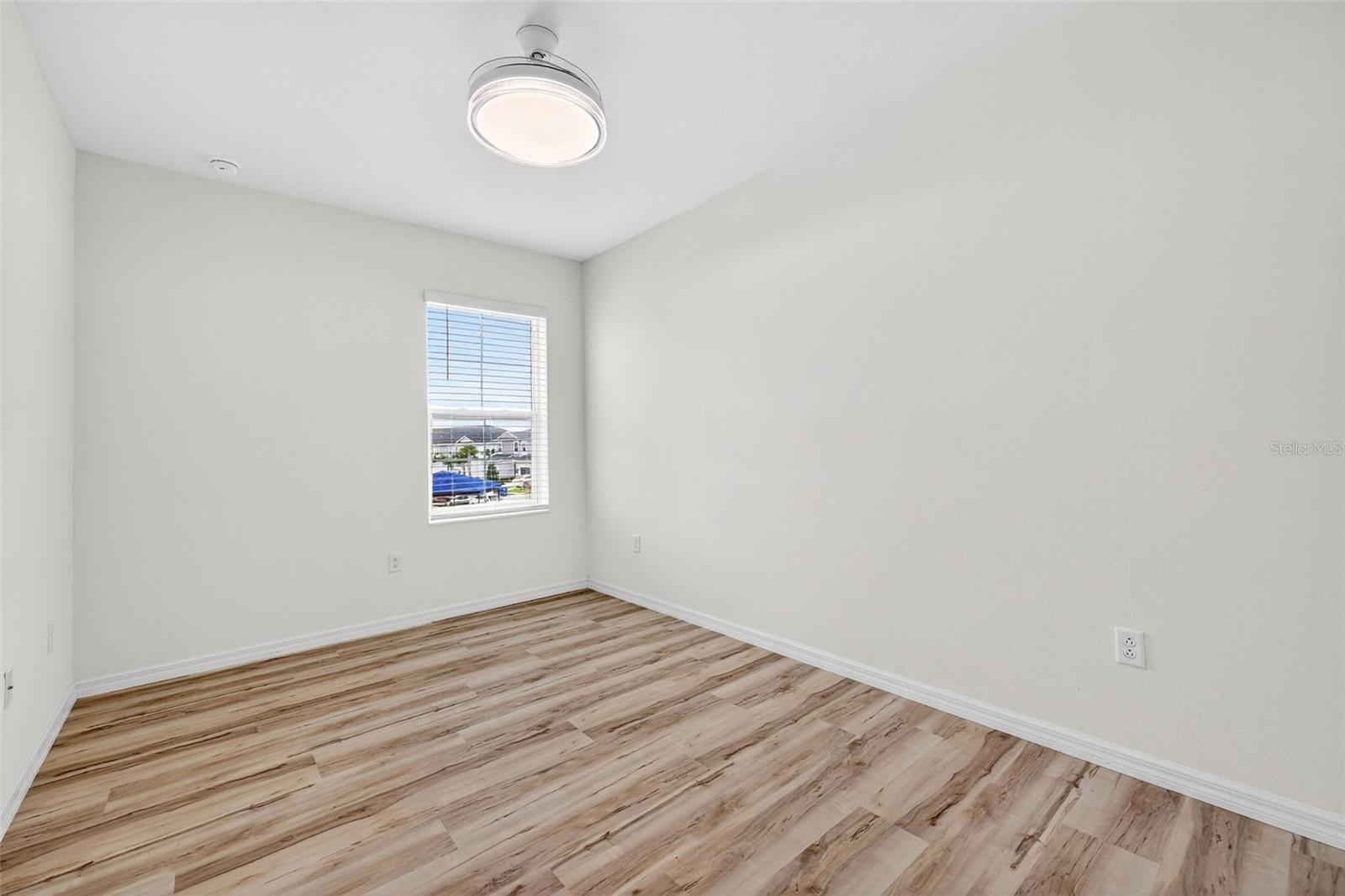 8667 CANYON CREEK TRL