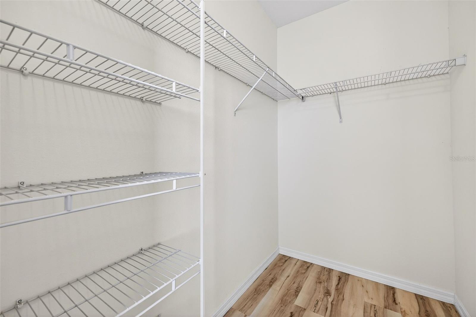 8667 CANYON CREEK TRL