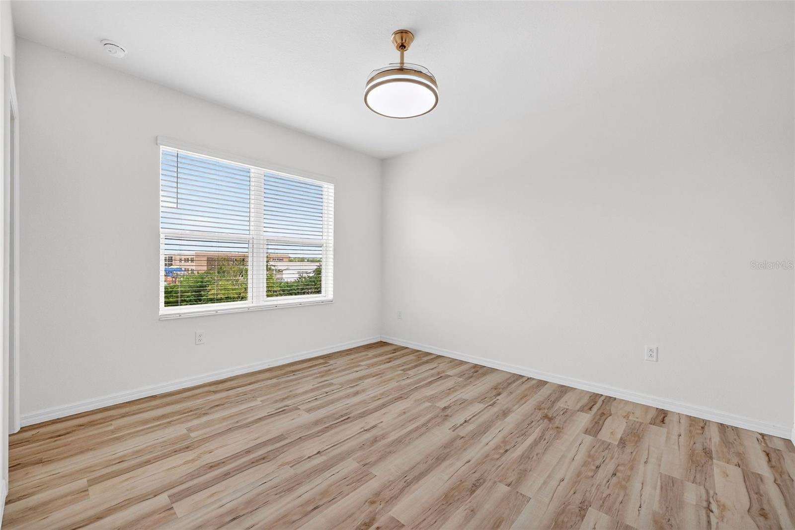 8667 CANYON CREEK TRL