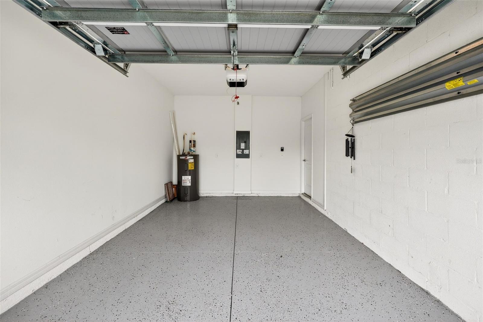 8667 CANYON CREEK TRL