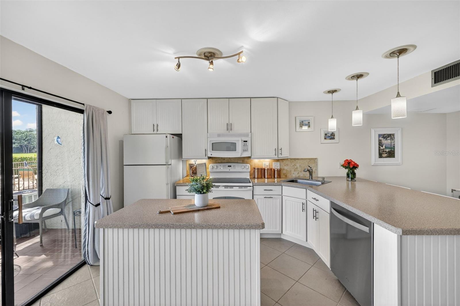 3061 QUAIL HOLW ## 35