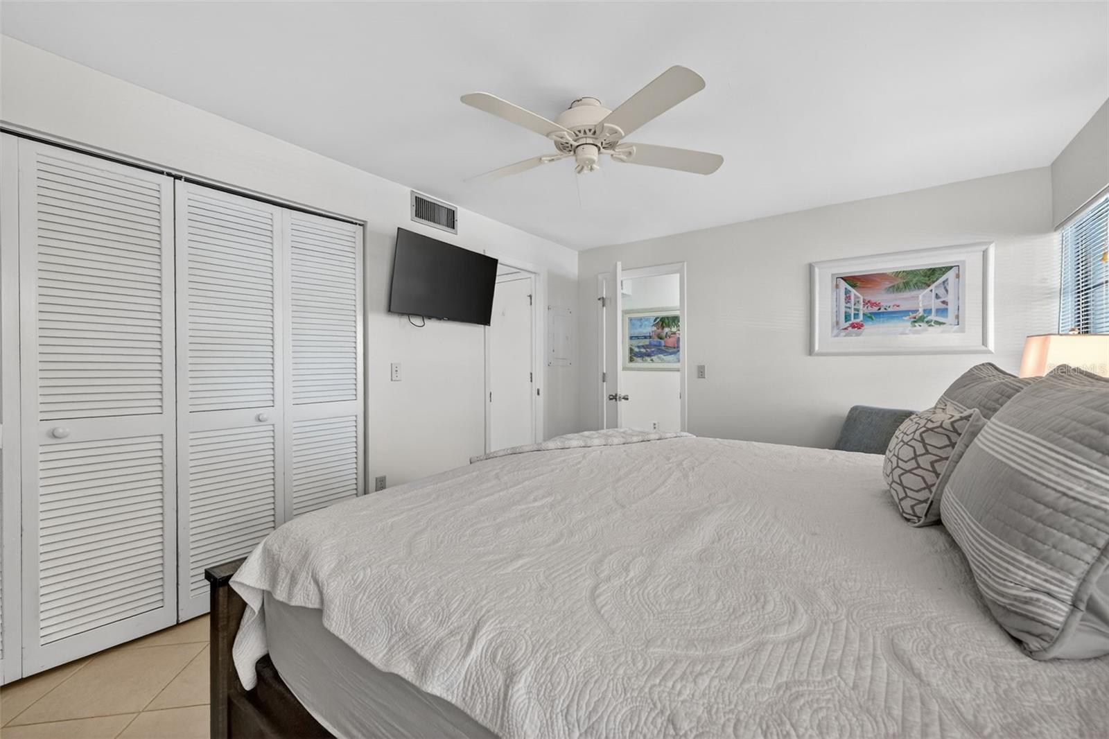 3061 QUAIL HOLW ## 35