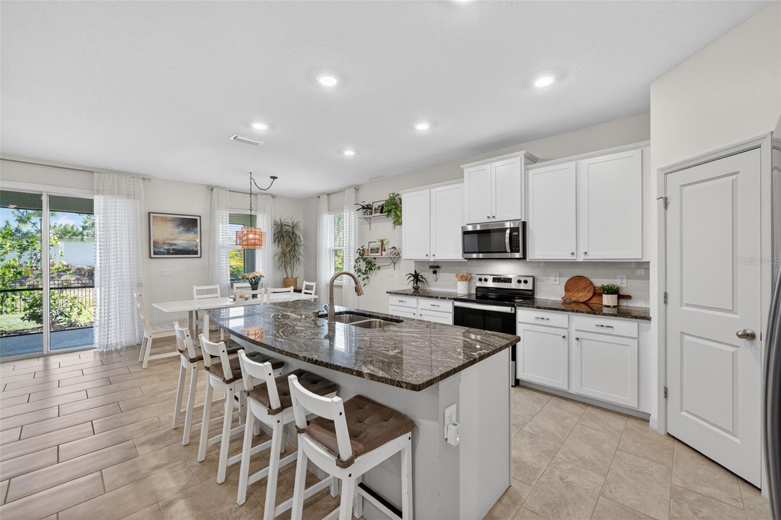 5667 WOODLAND SAGE DR