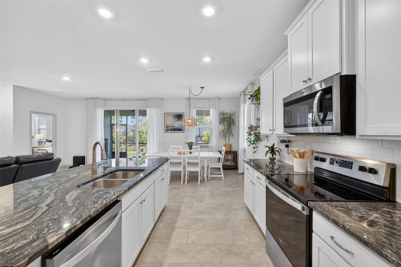 5667 WOODLAND SAGE DR