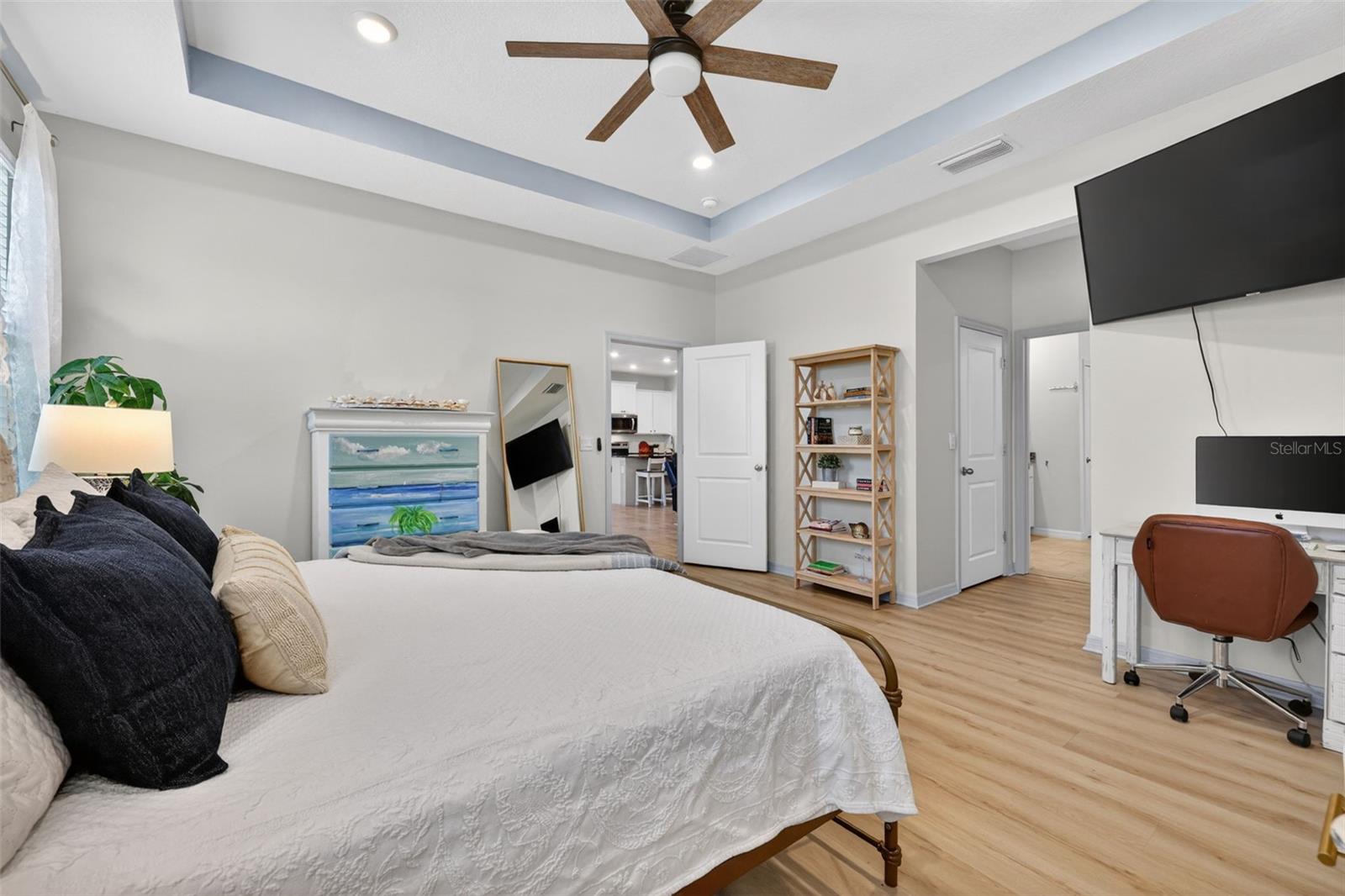 5667 WOODLAND SAGE DR