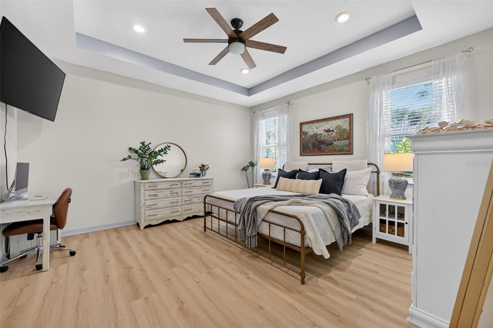 5667 WOODLAND SAGE DR