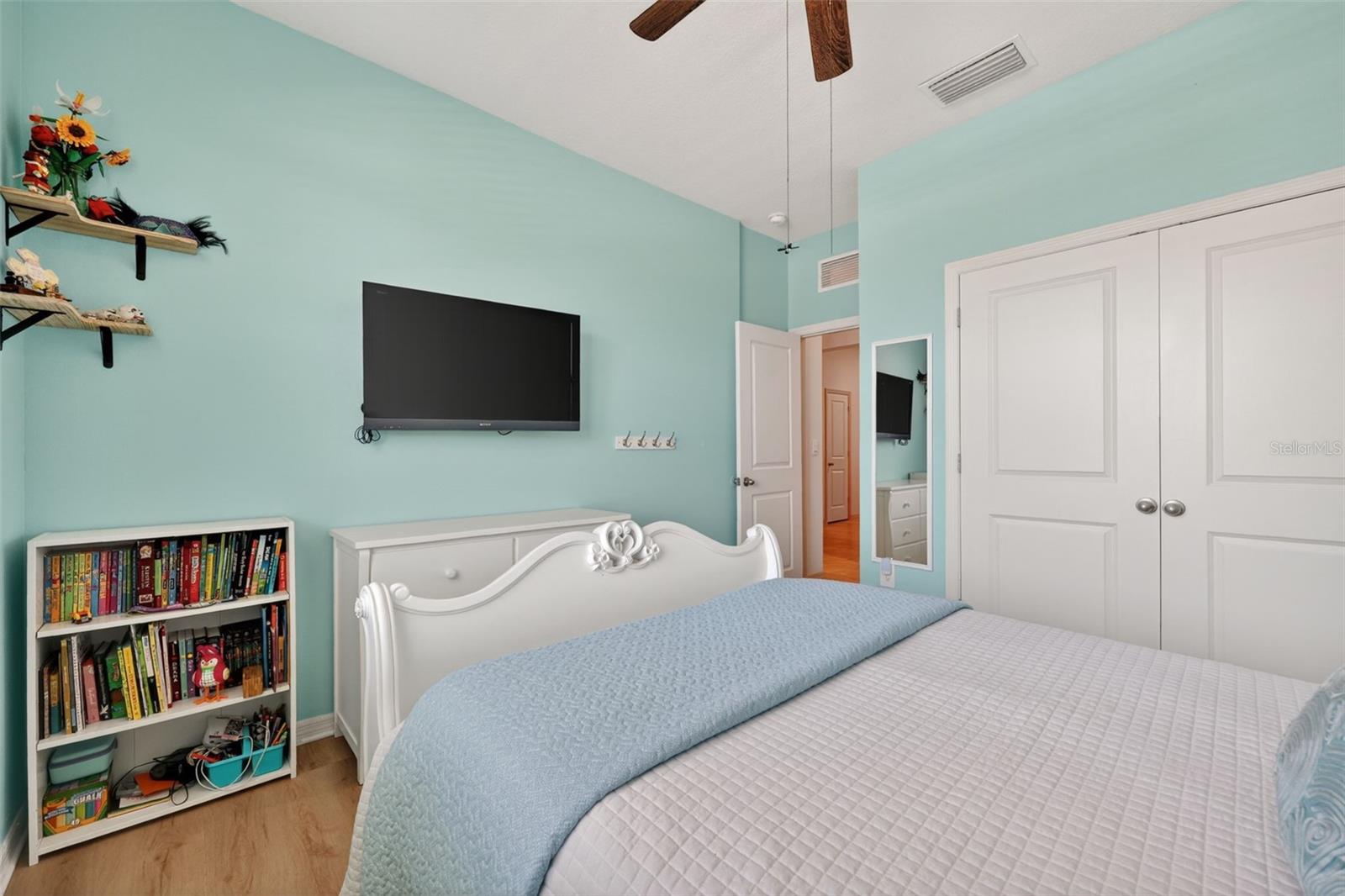 5667 WOODLAND SAGE DR