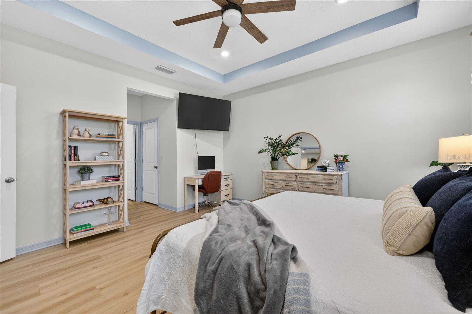 5667 WOODLAND SAGE DR