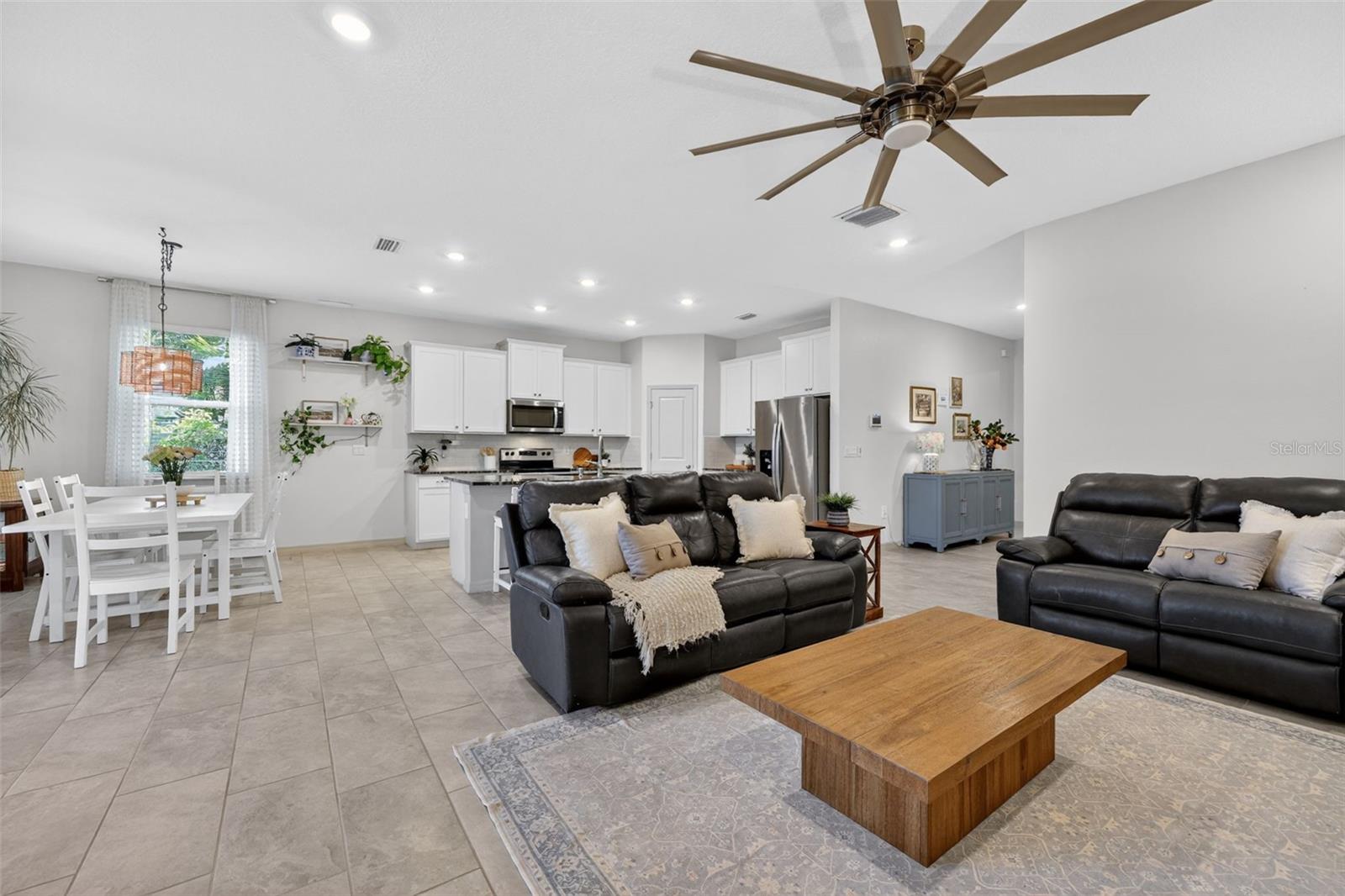 5667 WOODLAND SAGE DR