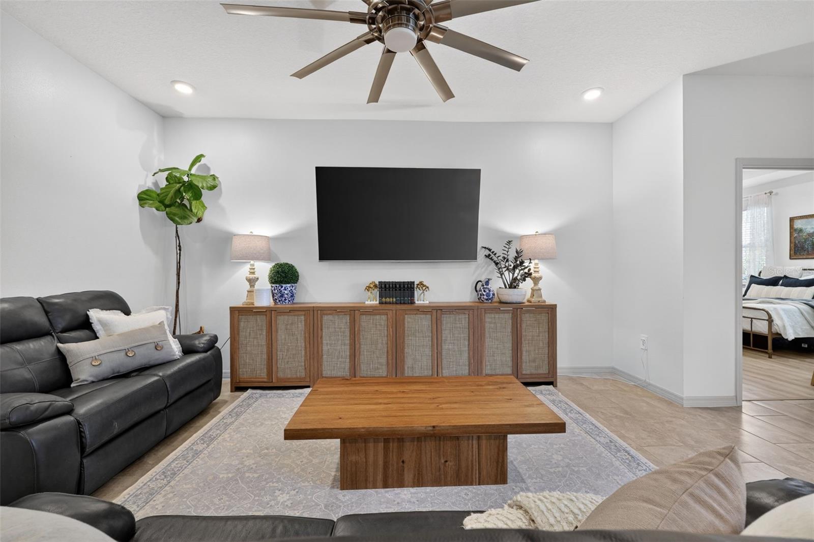 5667 WOODLAND SAGE DR