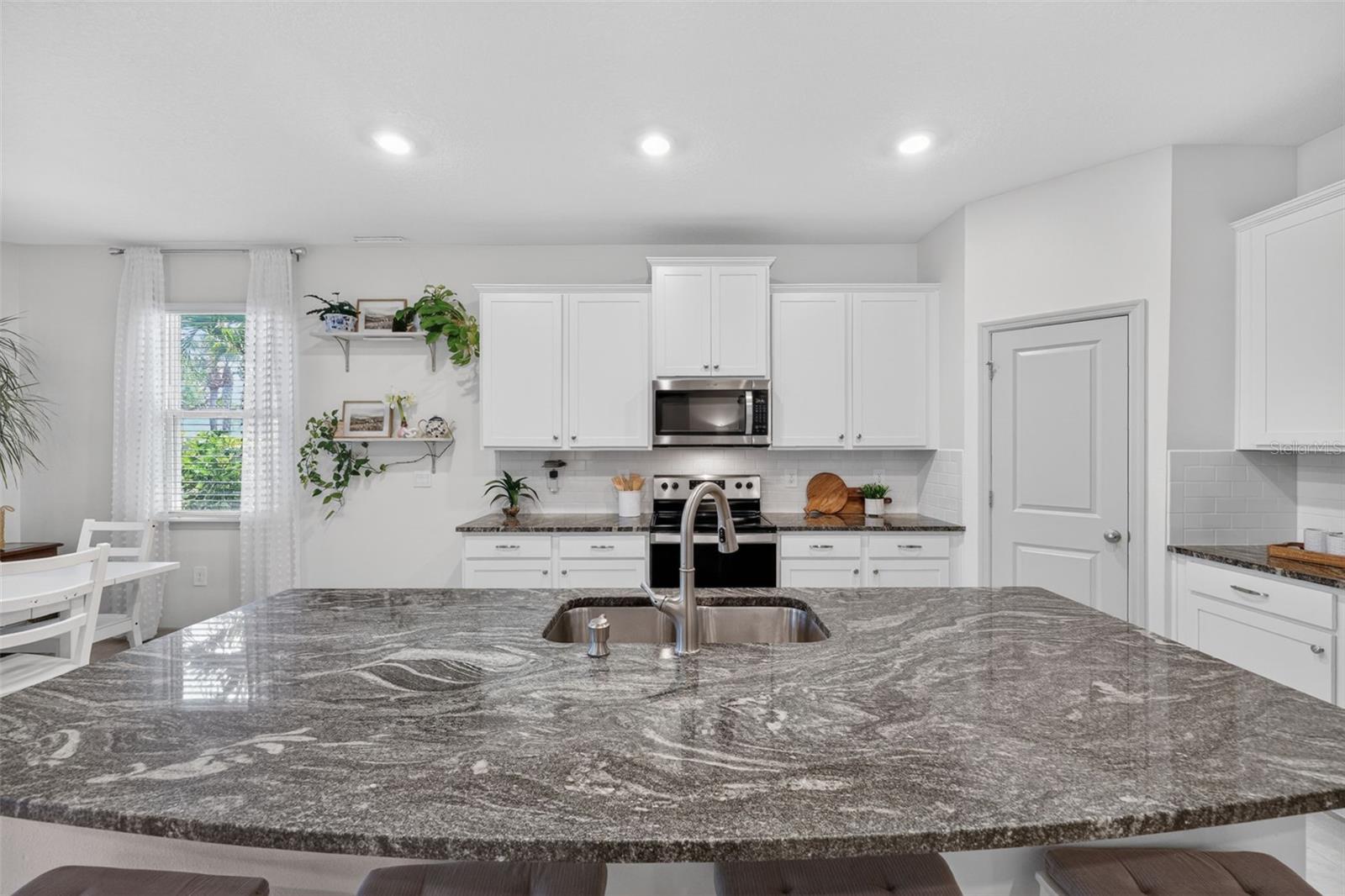 5667 WOODLAND SAGE DR