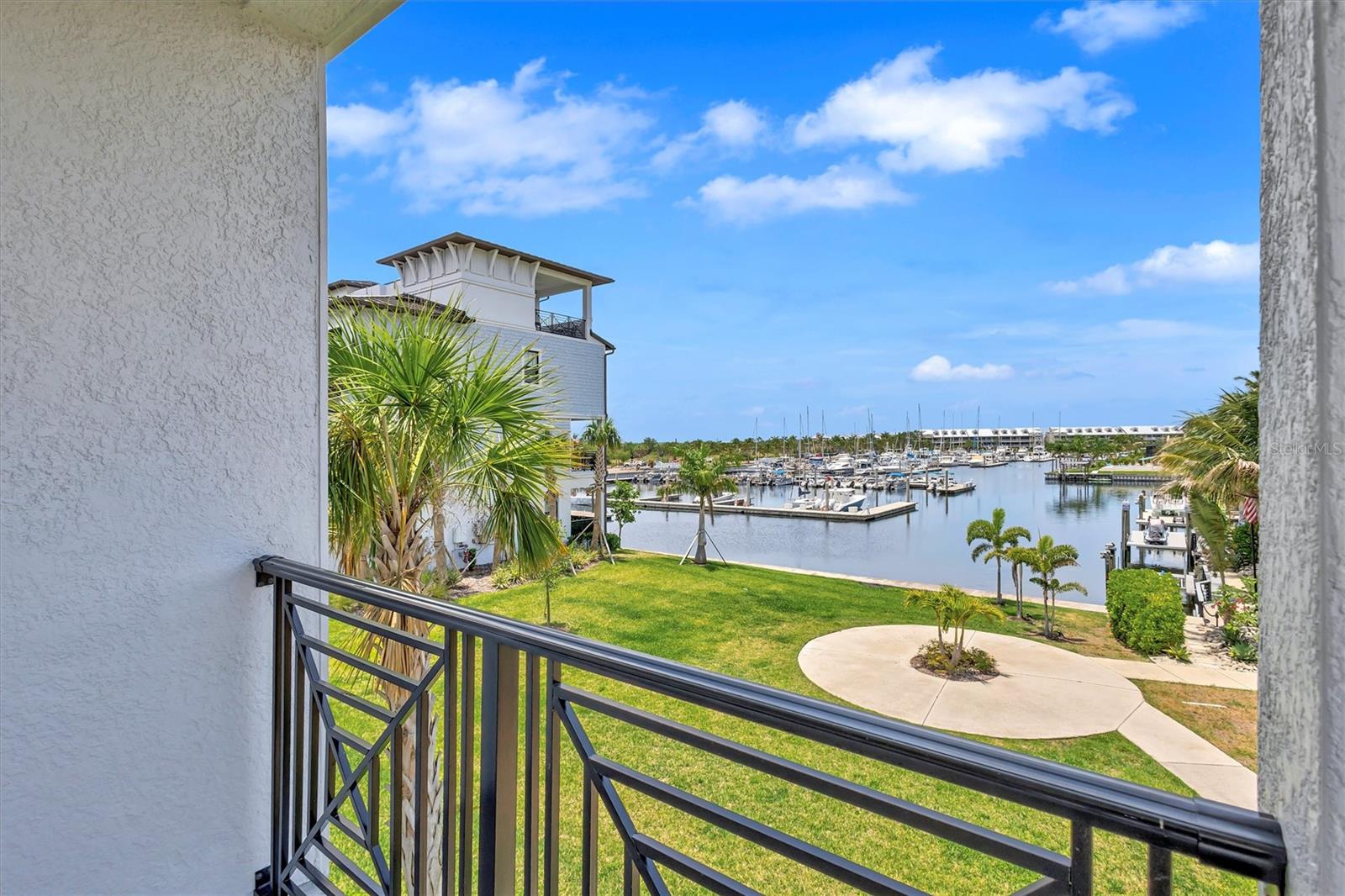3027 BERMUDA SLOOP CIR