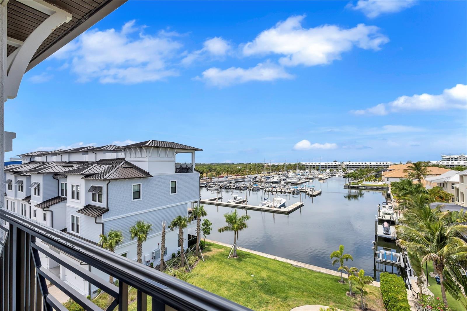 3027 BERMUDA SLOOP CIR