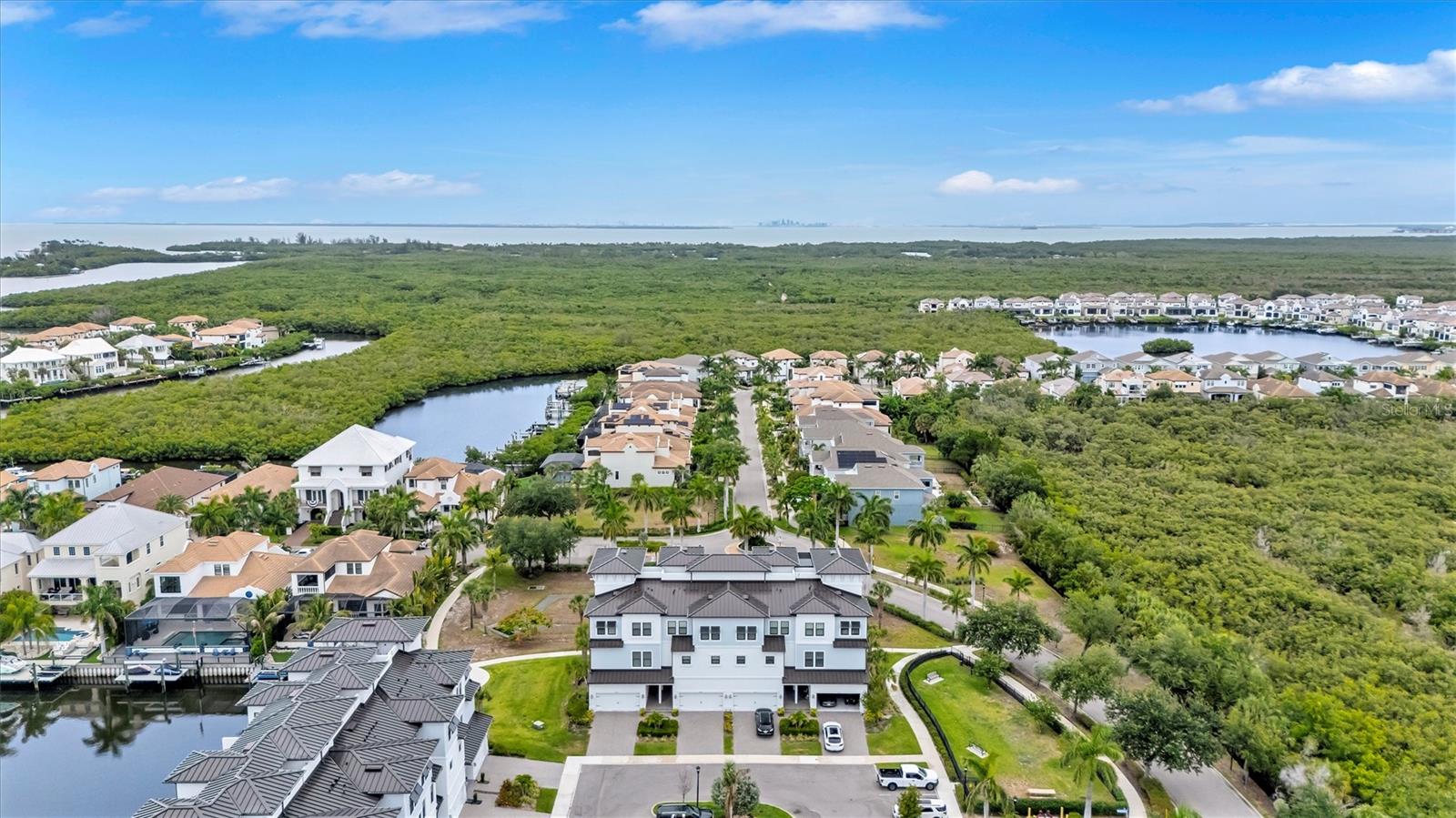 3027 BERMUDA SLOOP CIR