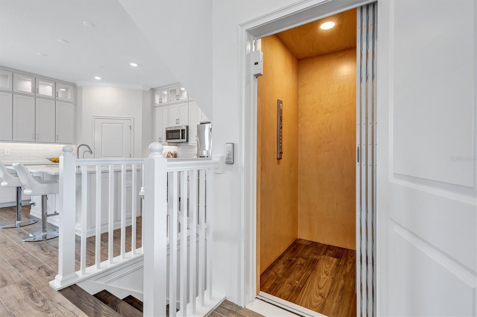3027 BERMUDA SLOOP CIR