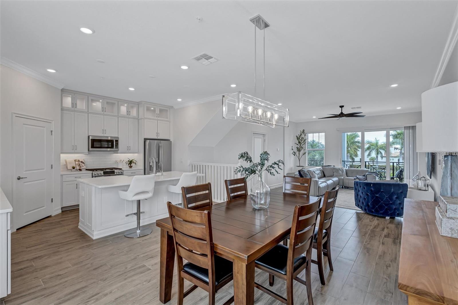 3027 BERMUDA SLOOP CIR
