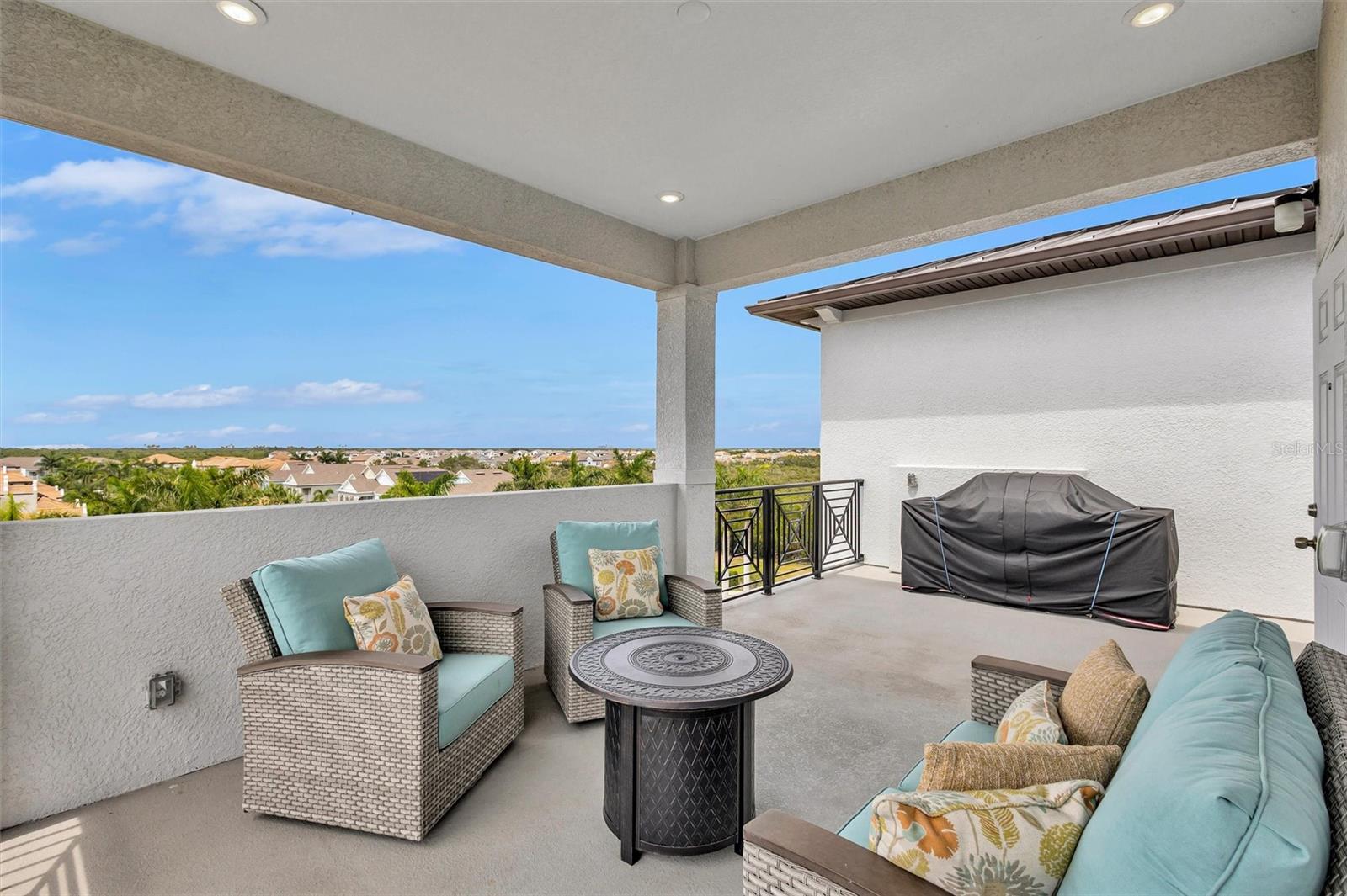 3027 BERMUDA SLOOP CIR