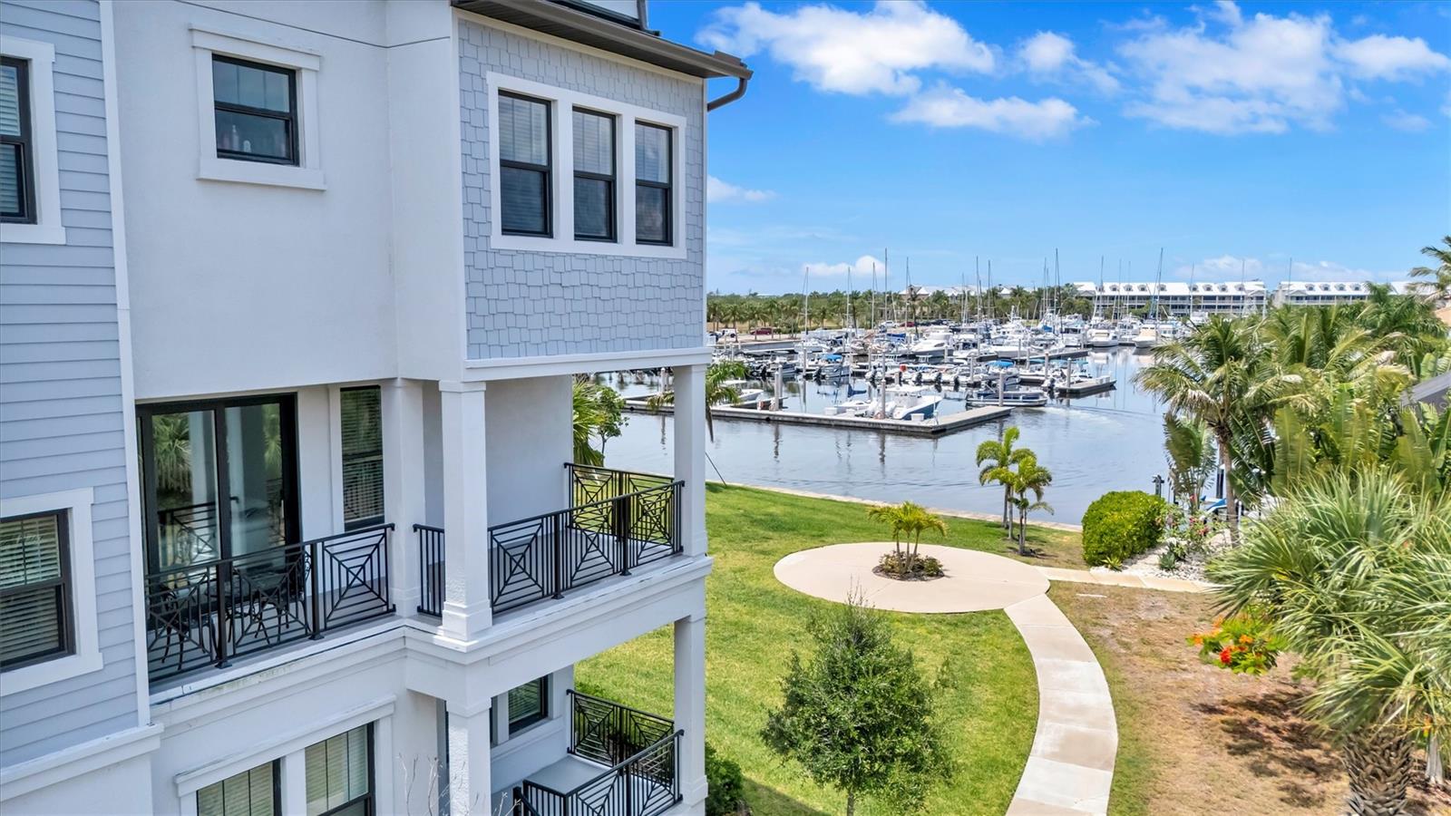 3027 BERMUDA SLOOP CIR