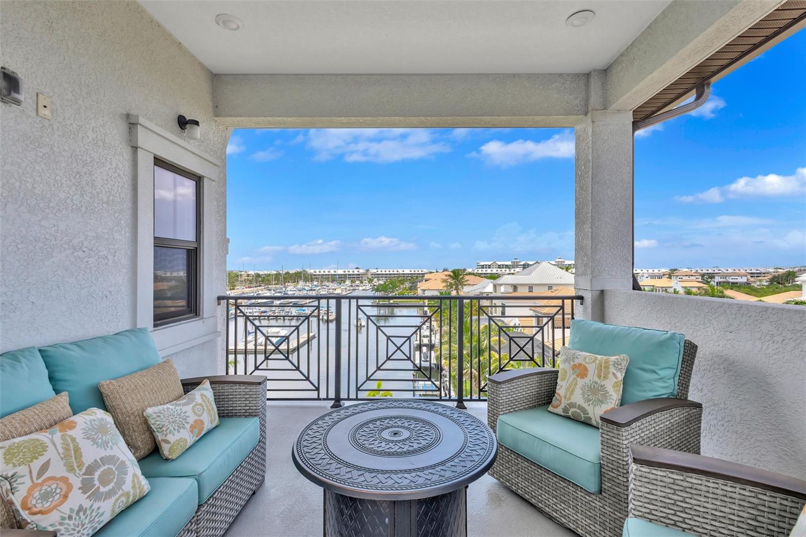 3027 BERMUDA SLOOP CIR