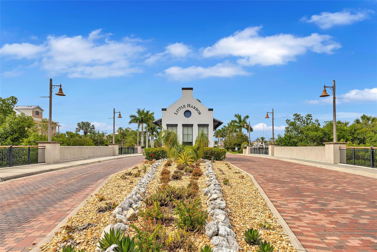3027 BERMUDA SLOOP CIR