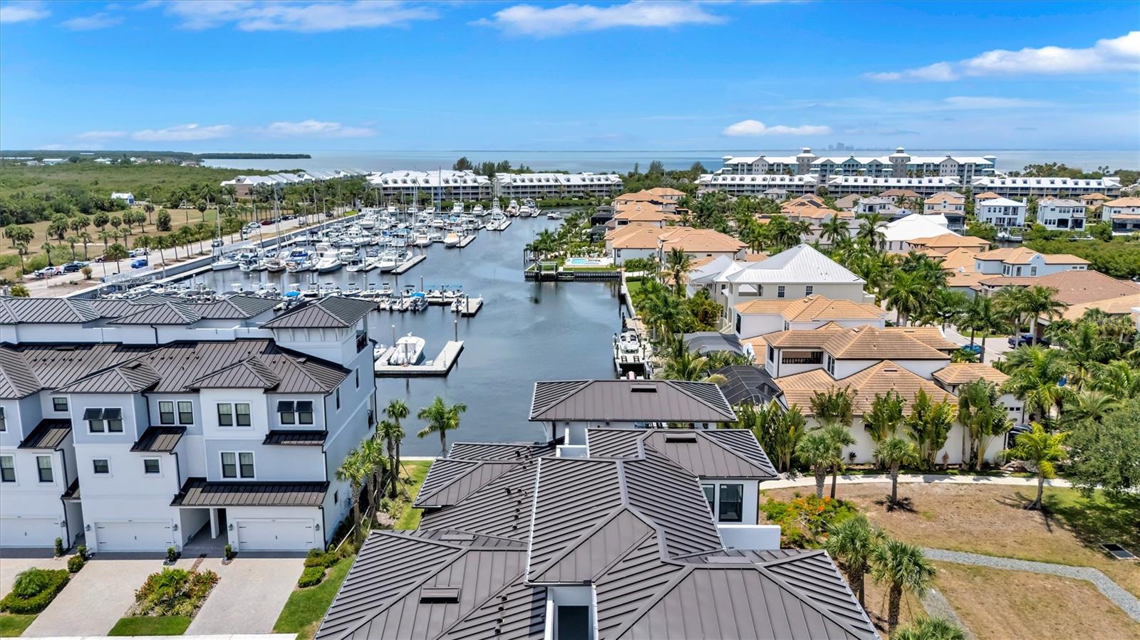 3027 BERMUDA SLOOP CIR