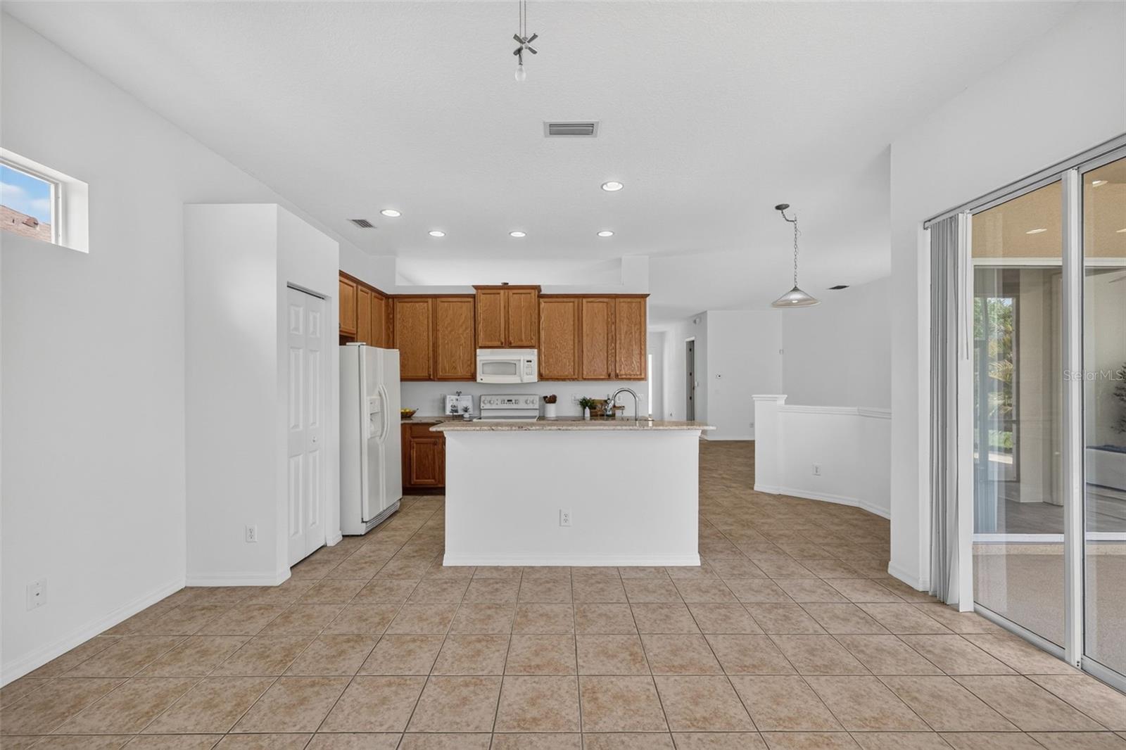 5328 LEXINGTON DR