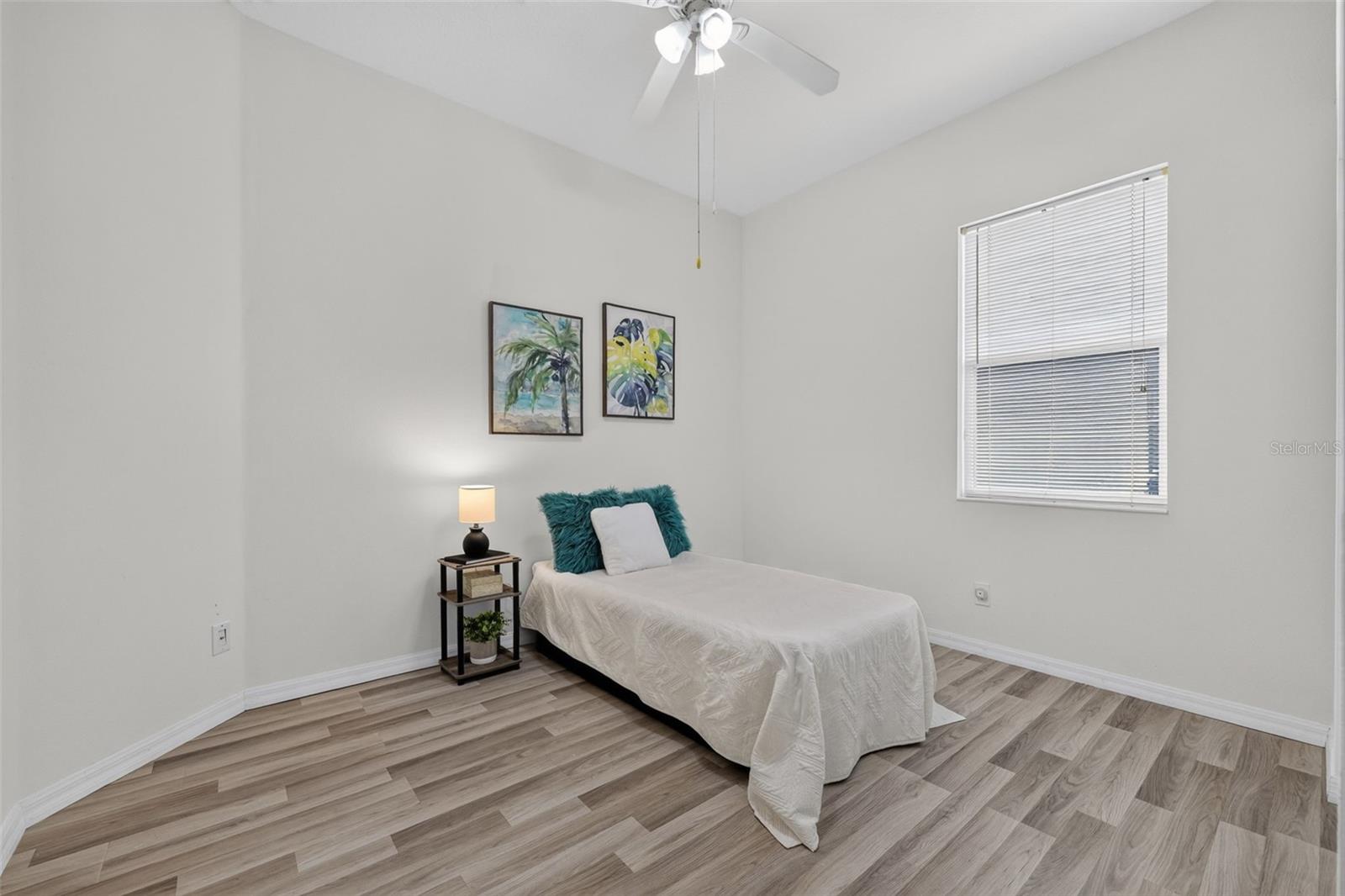 5328 LEXINGTON DR
