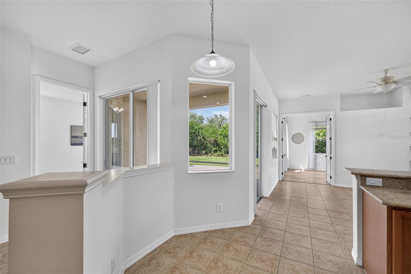 5328 LEXINGTON DR