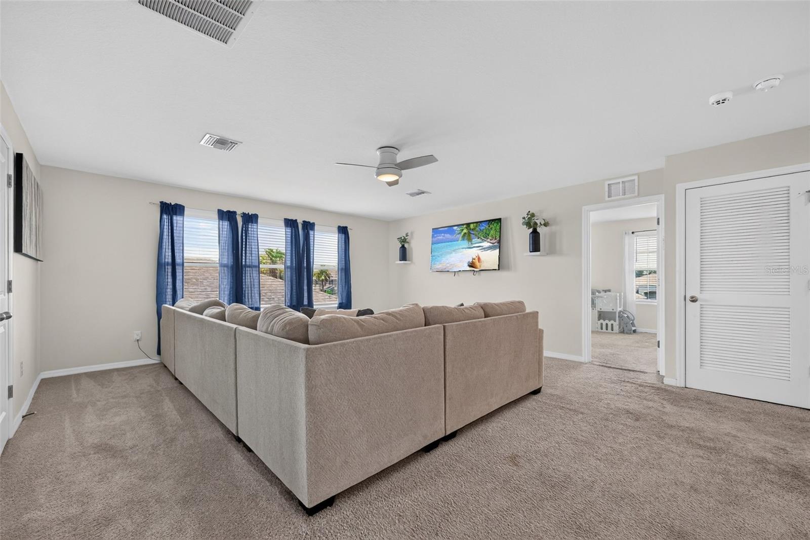 6541 DEVESTA LOOP