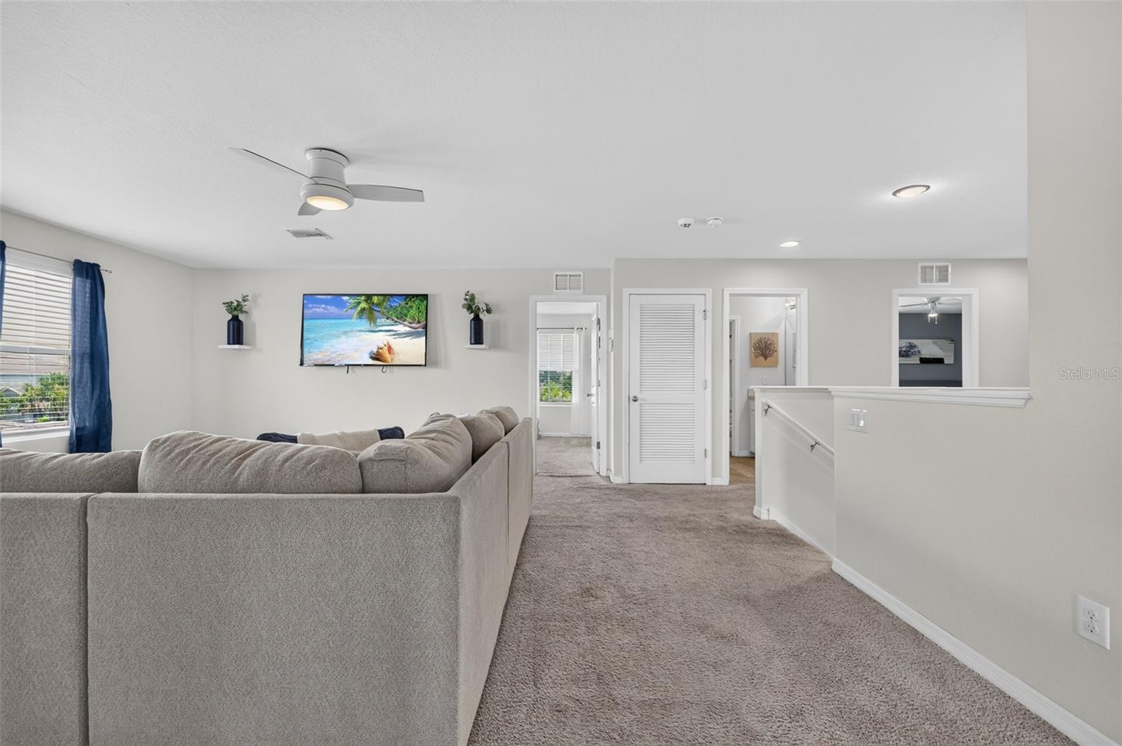 6541 DEVESTA LOOP