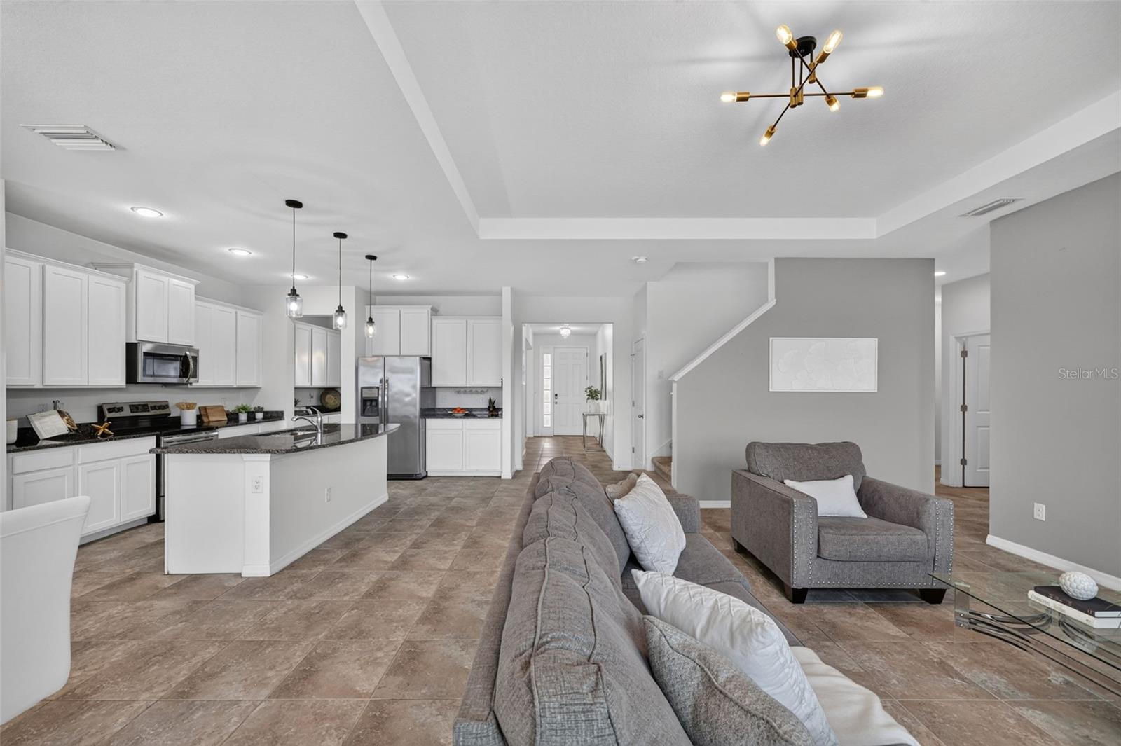 6541 DEVESTA LOOP