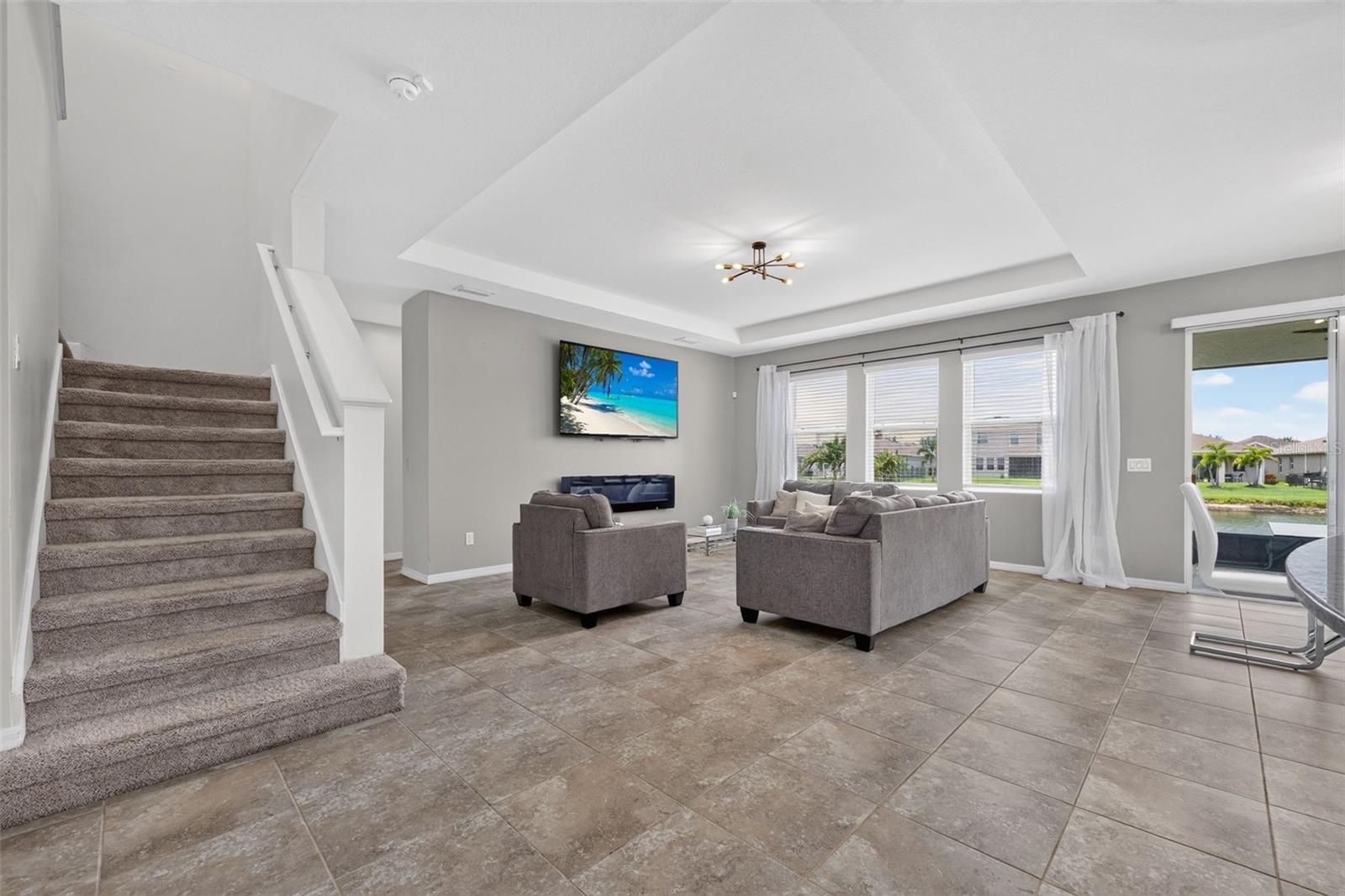 6541 DEVESTA LOOP