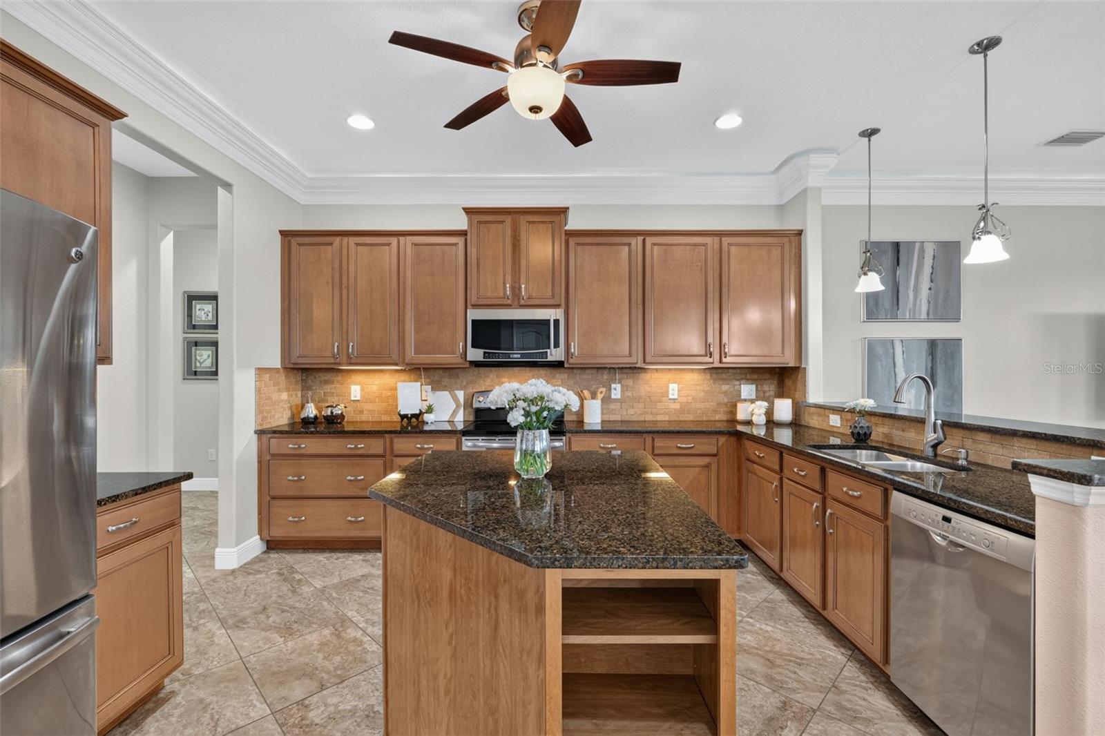 17019 4TH AVE E