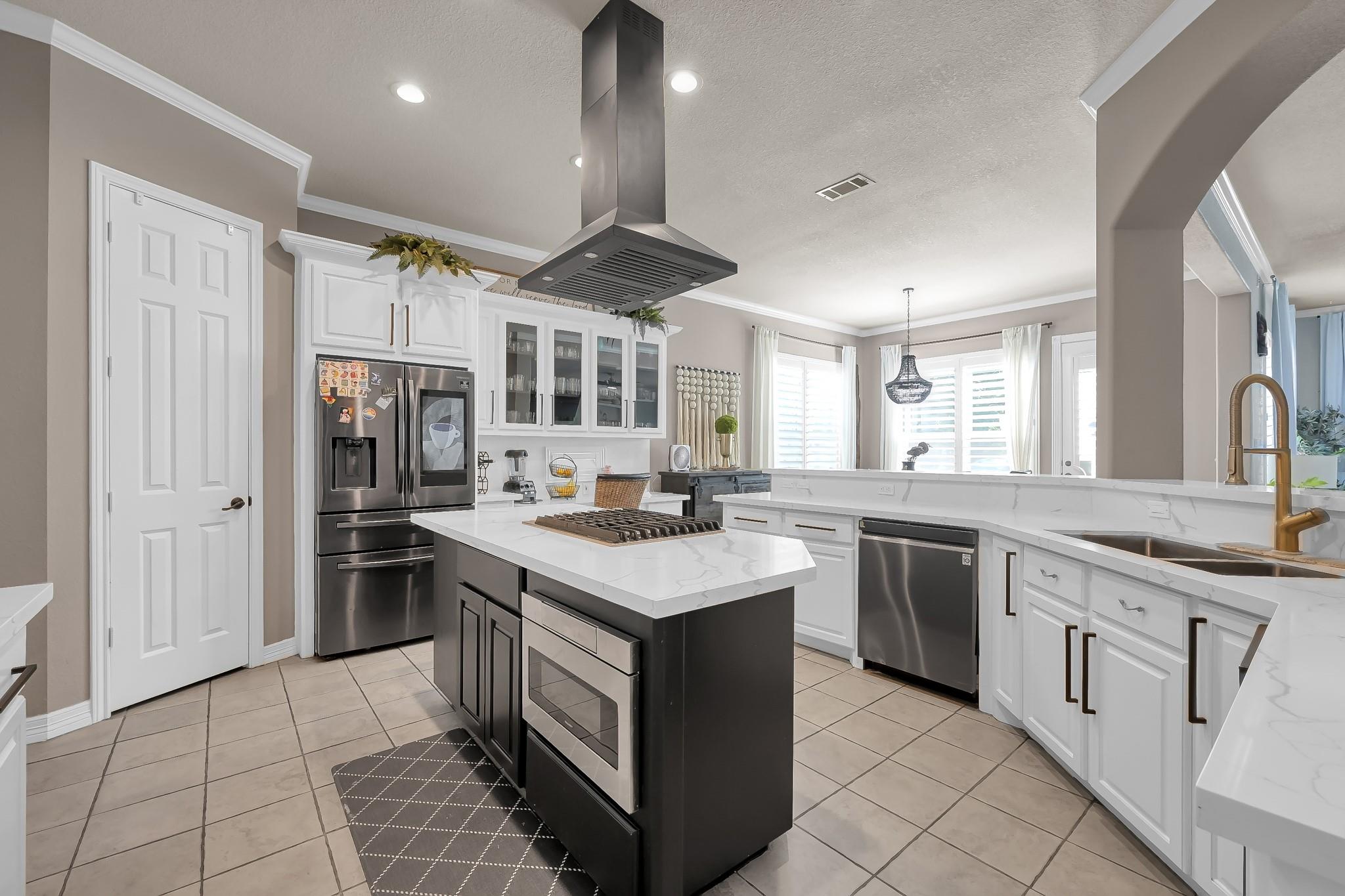 71 La Jolla Circle