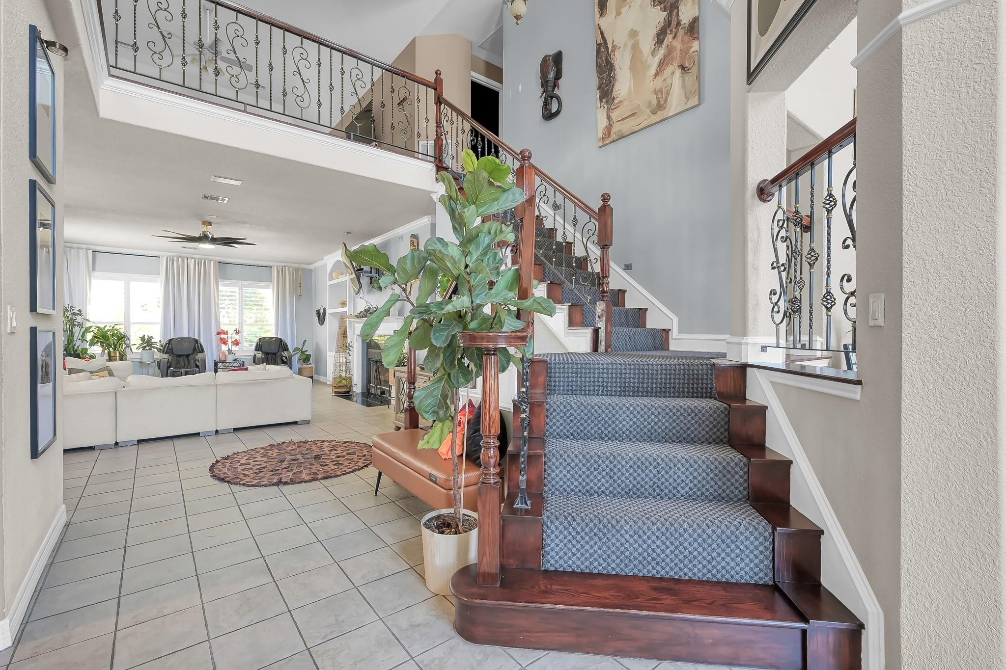 71 La Jolla Circle