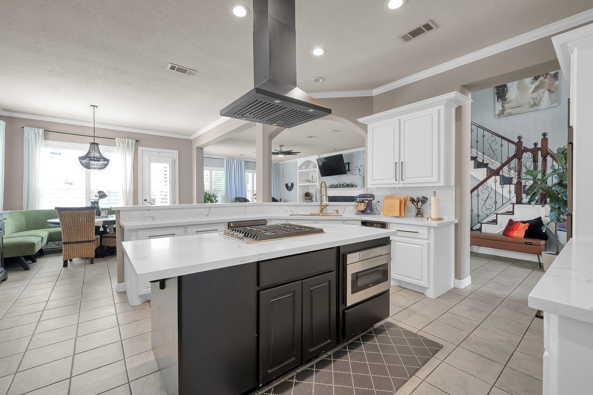 71 La Jolla Circle